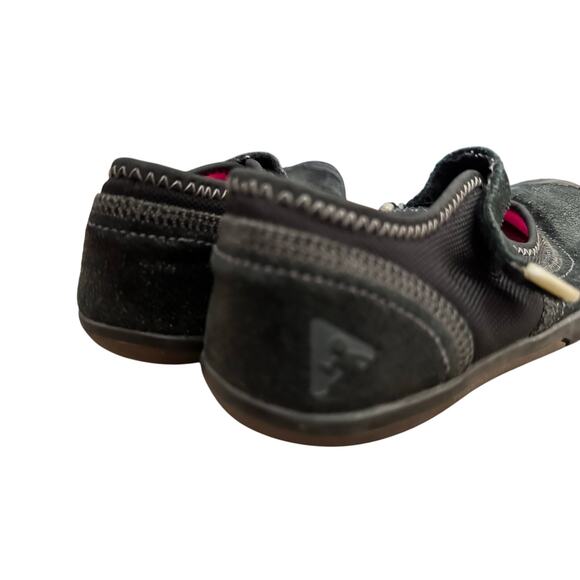 PLAE Emme Youth Girl's Black Leather Shoes Size 1 - Picture 7 of 8